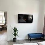 Albarts By Mountain Apartment *