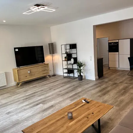 Albarts By Mountain アパート