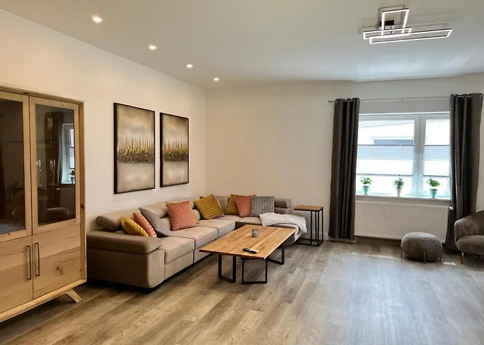 Albarts By Mountain *